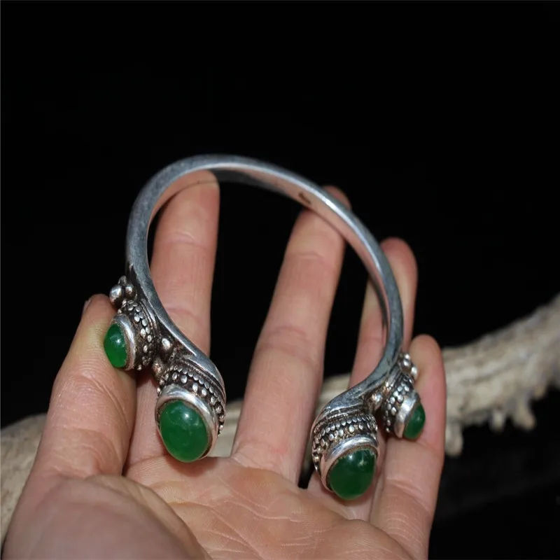 

Chinese old craft Old Tibetan silver inlaid ice jade bracelet