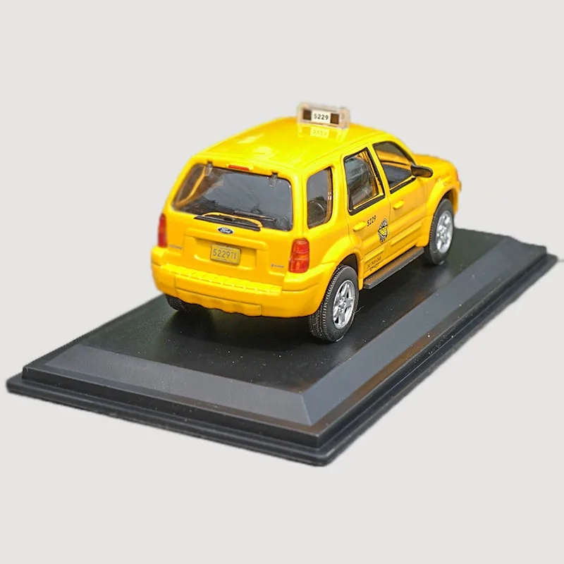 1/43 масштаб классический брелок для автомобильных ключей, ESCAPE HYBRID Чикаго такси Статический Моделирование Модель, подарок для детей игрушки Сувениры коллекция Дисплей