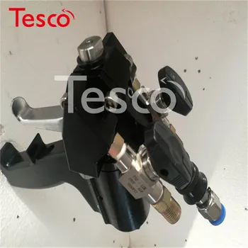 

Used on building external wall and heat preservation refrigerator High Pressure Polyurethane PU Spray Machine gun