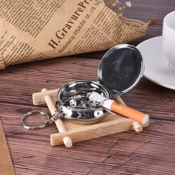 

New 1pc Cute Creative Fashion Round Cigarette Keychain Portable Ashtrays Stainless Steel Pocket Ashtray Random Delivery