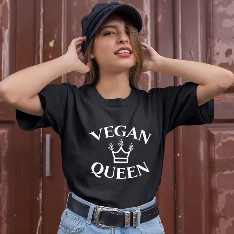 

Vegan Queen Tee New Arrival Women Funny Casual 100%Cotton T-Shirt Gift For Vegan Lover Vegans make the world a better place