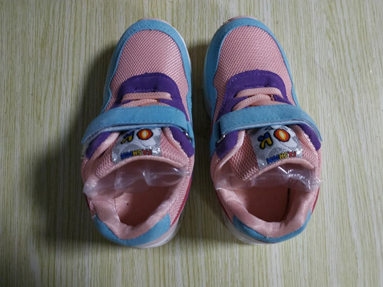 Sapatos com Luz Casuais com Luz para Meninos Novos Tênis Luminosos Crianças Brilhante Sapatos 2020 22 High Quality Mamãe e Bebê