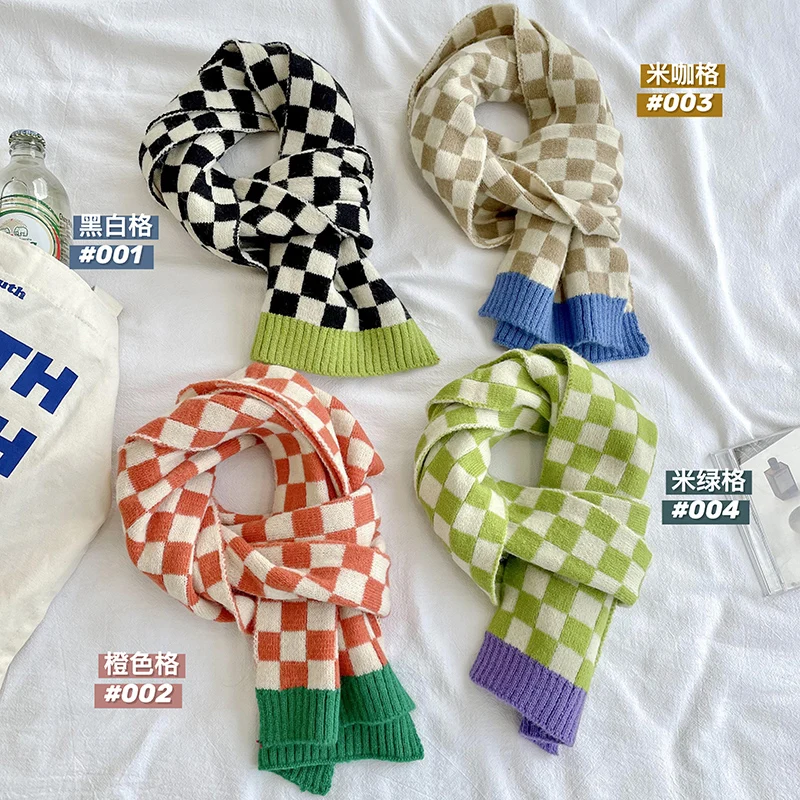 Осенне-зимний женский шарф вязаный