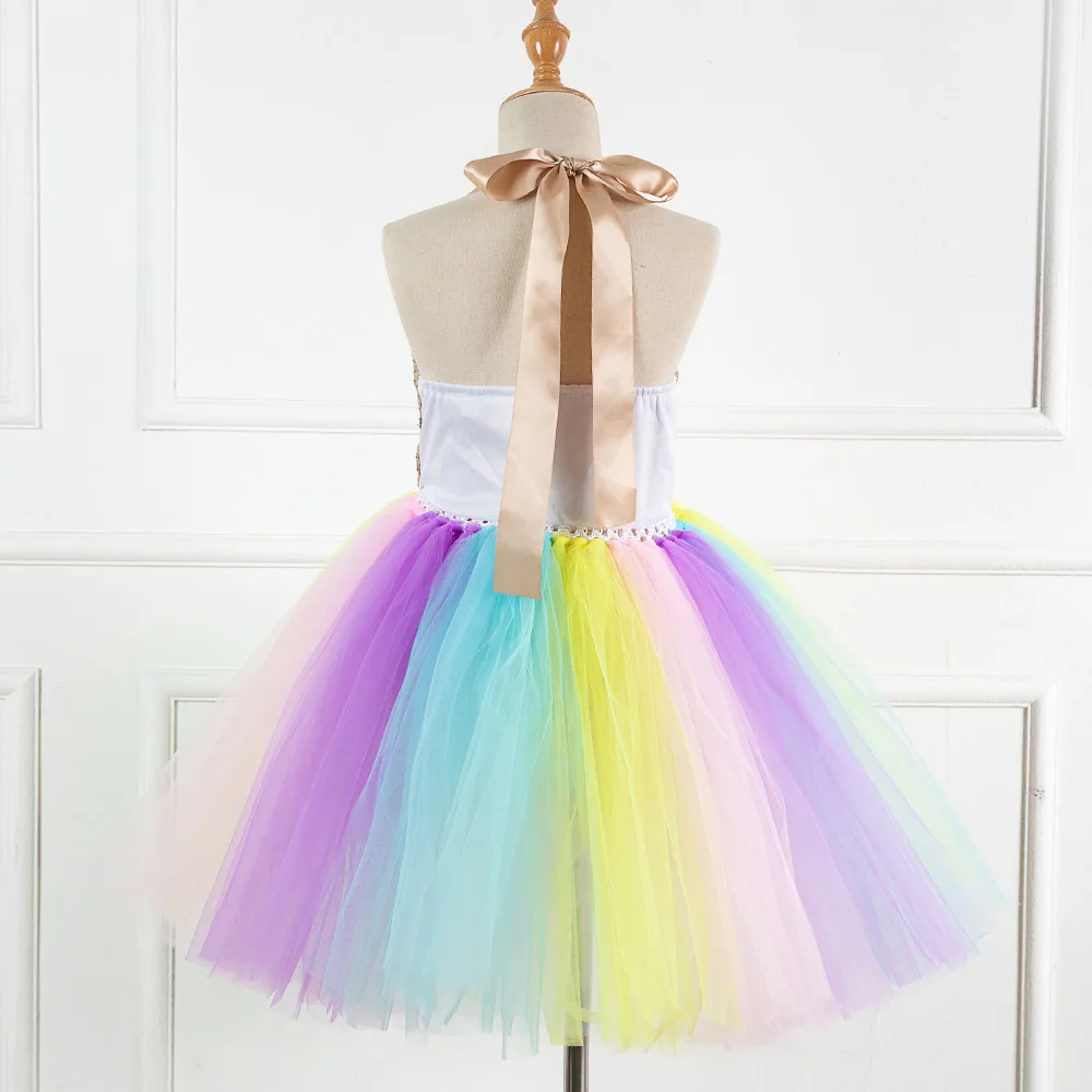 23007433023_2071438466