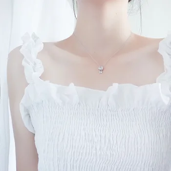 

Hello Kitty Tassel Necklace female cute creative zircon kitten fish bone Korean jewelry girlfriends gift