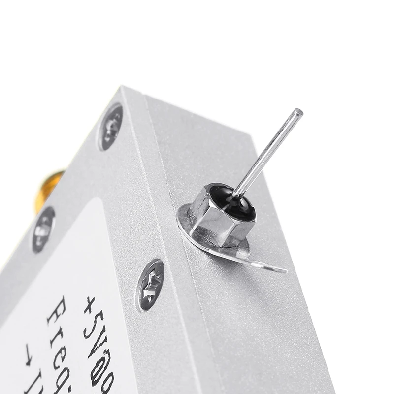 RF Amplifier Low Noise Amplifier Ham Radio Module LNA 50M-4GHz NF=0.6DB RF FM HF VHF / UHF Ham Radio-110DBm
