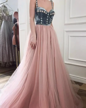 

Spaghetti Straps Muslim Evening Dresses 2019 A-line Tulle Velvet Beaded Islamic Dubai Saudi Arabia Long Evening Gown Prom