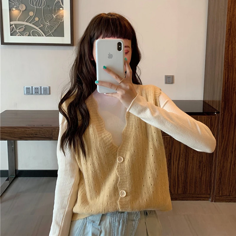 

Thin Retro Vest Sweater Women V-Neck Solid Fashion Korean Knitted Vest Cardigan NEw Vintage Knitwear Female Clothing Autumn 2020