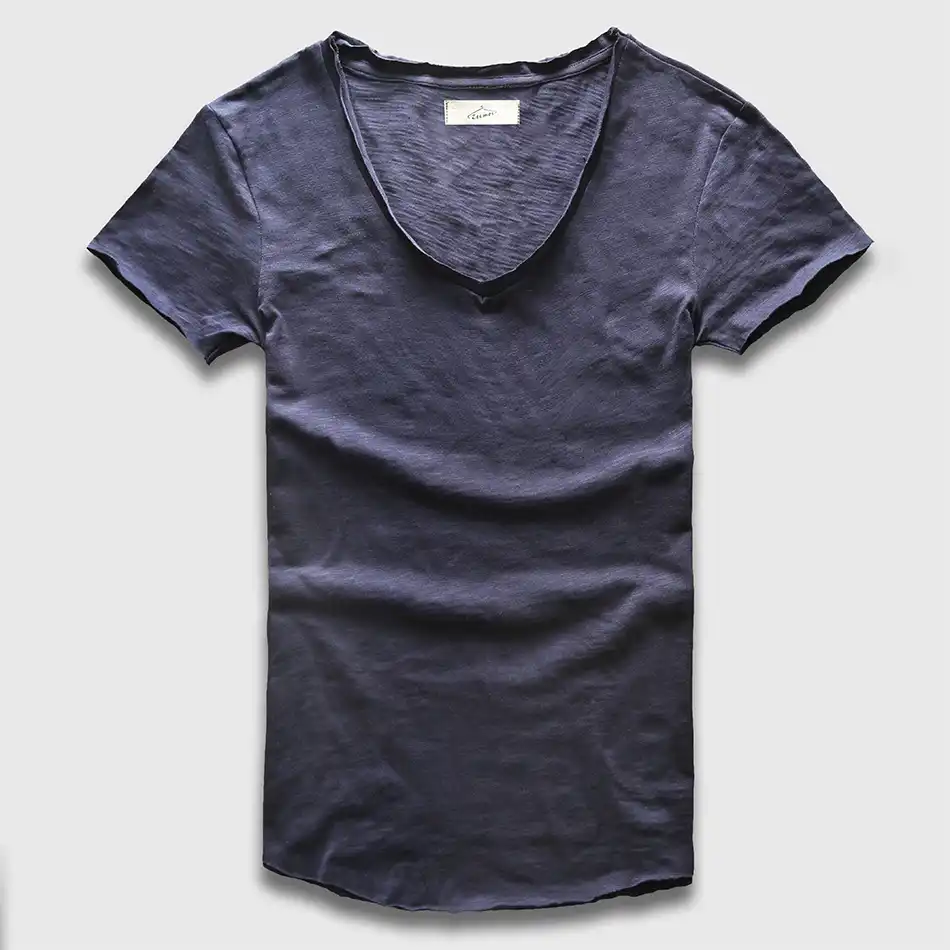 slim fit curved hem tee