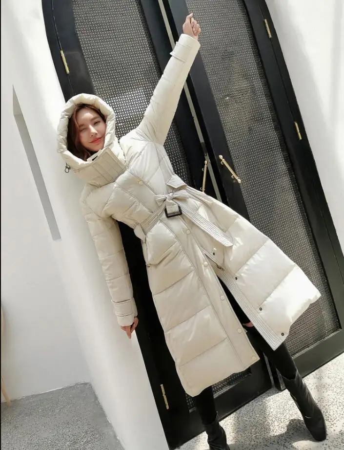 Mode hiver nouvelle veste а capuche epaissir grande Tail bleu noir Бланк femmes manteau en duvet