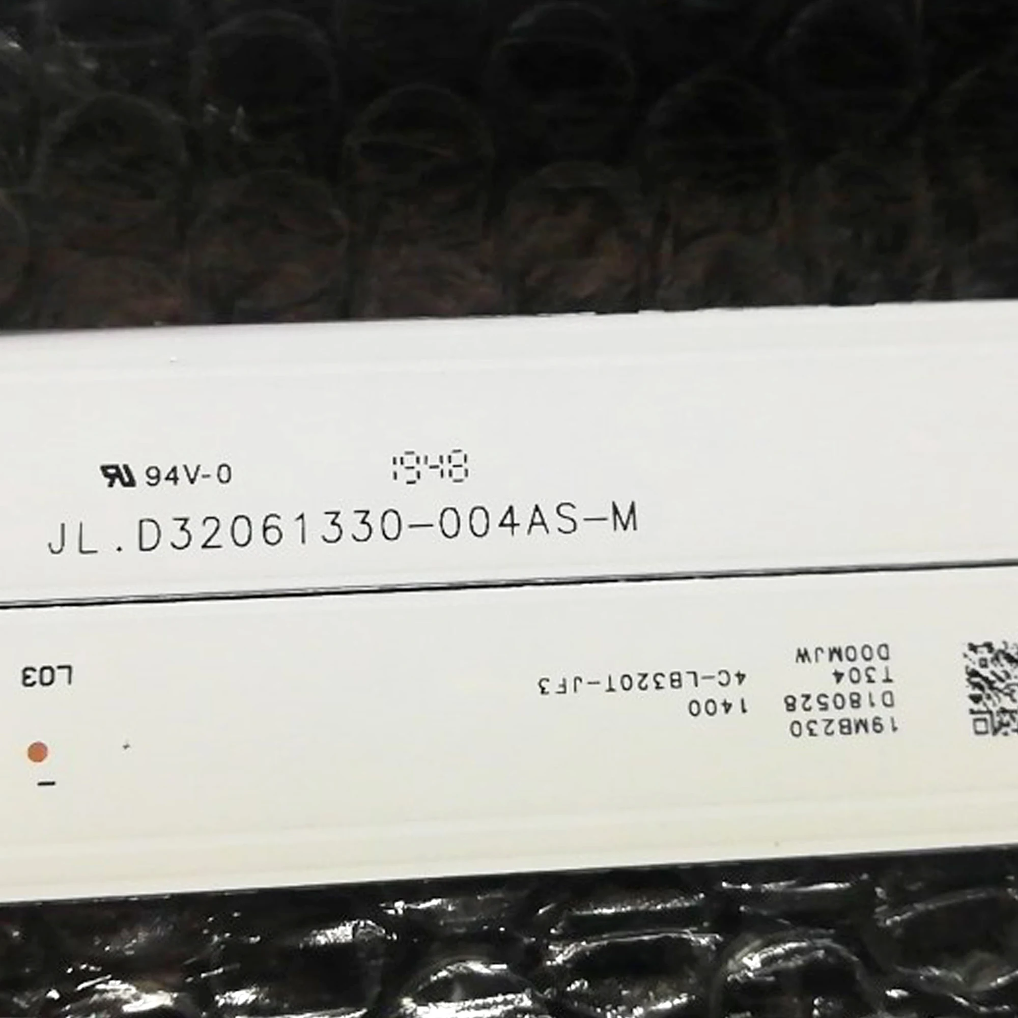 

Флейта (2) для THOMSON 32HB3103, флейта 32HP100, TH32D500C, L32S64TE5W, флейта 057GS, 4C-LB320T-GY6, W32H, W32S