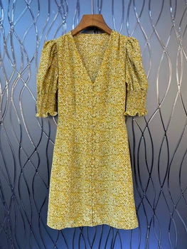 

2020 Spring and Summer New Women's V-neck Floral Pattern Decorative Half-Sleeve Slim Dress 622