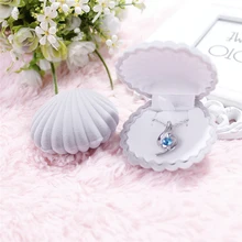 

1 Piece Shell Shape Lovely Velvet Wedding Engagement Ring Box For Earrings Necklace Bracelet Jewelry Display Gift Box Holder