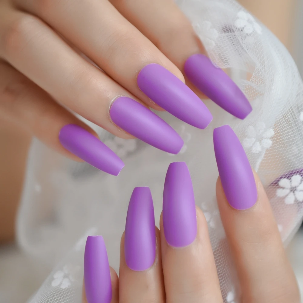 Care for your nails as suggested by experts, here are some tips