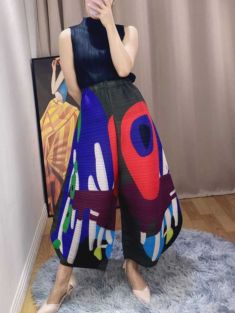 

Changpleat 2021 spring summer new printed pants Miyak Pleated Fashion design cropped pants Loose Large Size wide leg pants Tide