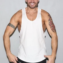 Новинка, мужские яркие майки с вырезом на дверь, майка с глубоким вырезом и проймами, сексуальные испанские топы, мужские майки для фитнеса, бодибилдинга, мужской костюм