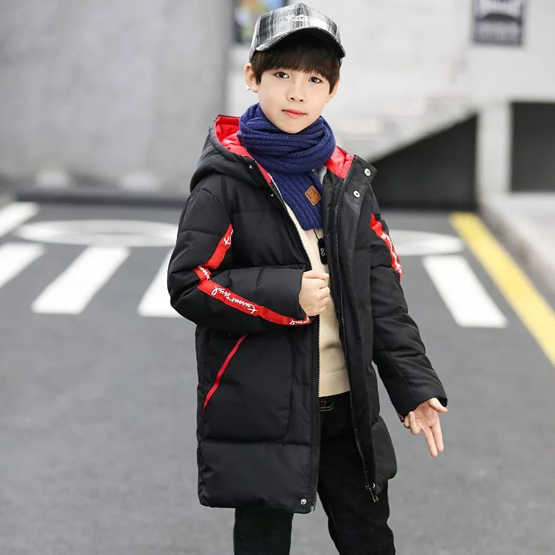 Детское зимнее пальто Модная Верхняя одежда с капюшоном для мальчиков теплая длинная куртка-парка для мальчиков детская зимняя одежда для подростков - Цвет: B black