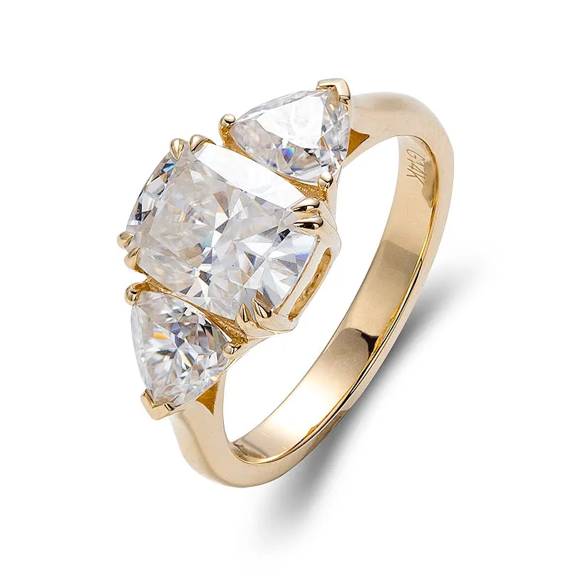 

18k VVS1 Gold Ring Crushed Ice Elongated Cushion Cut With Thrillion Cut Professional Moissanite Factory Supplier Sell Global
