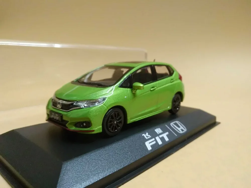 1:40 литая под давлением модель для Honda Fit jazz Sport Игрушечная машина из сплава миниатюрная коллекция подарки 1/43