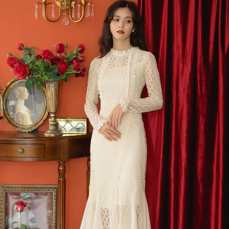 

New 2019 Autumn Fashion Mermaid Women Beige Long Sleeve Mid-calf Elegant Vintage Party Lace Dresses Robe Femme Vestido