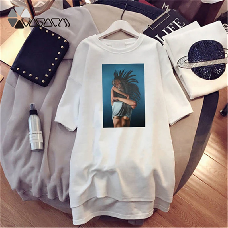 D001M695 White