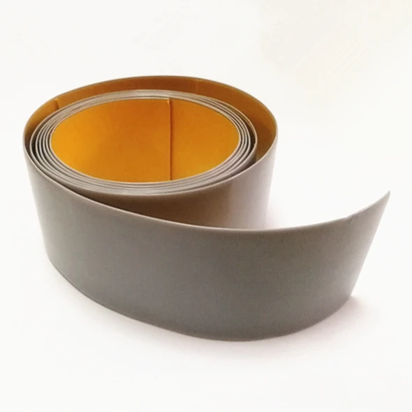 

Robot Navigation Magnetic Strip Protection Belt Is Waterproof, Oil-proof, Wear-resisting and Roller Pressed Rubber Protection