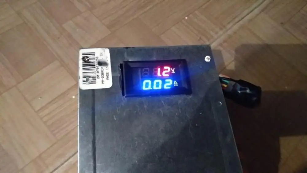 UTB8L7I7ABahduJk43Jaq6zM8FXaZ