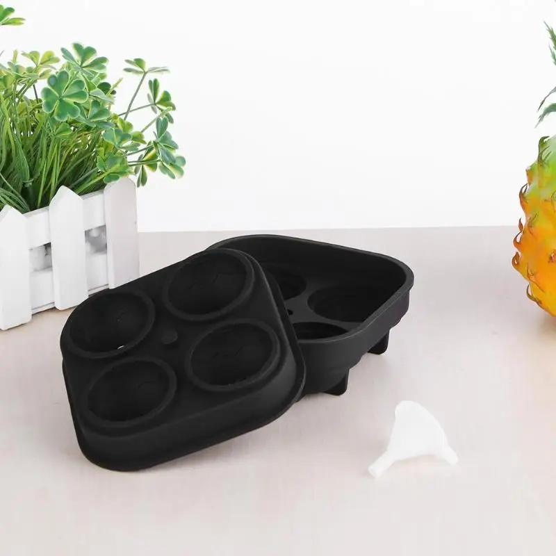 3D силиконовый Футбол Форма форма для льда лоток 4 полости DIY льдогенератор Хо Применение держать Применение виски пудинг бар шоколадные конфеты Сфера пресс-форм