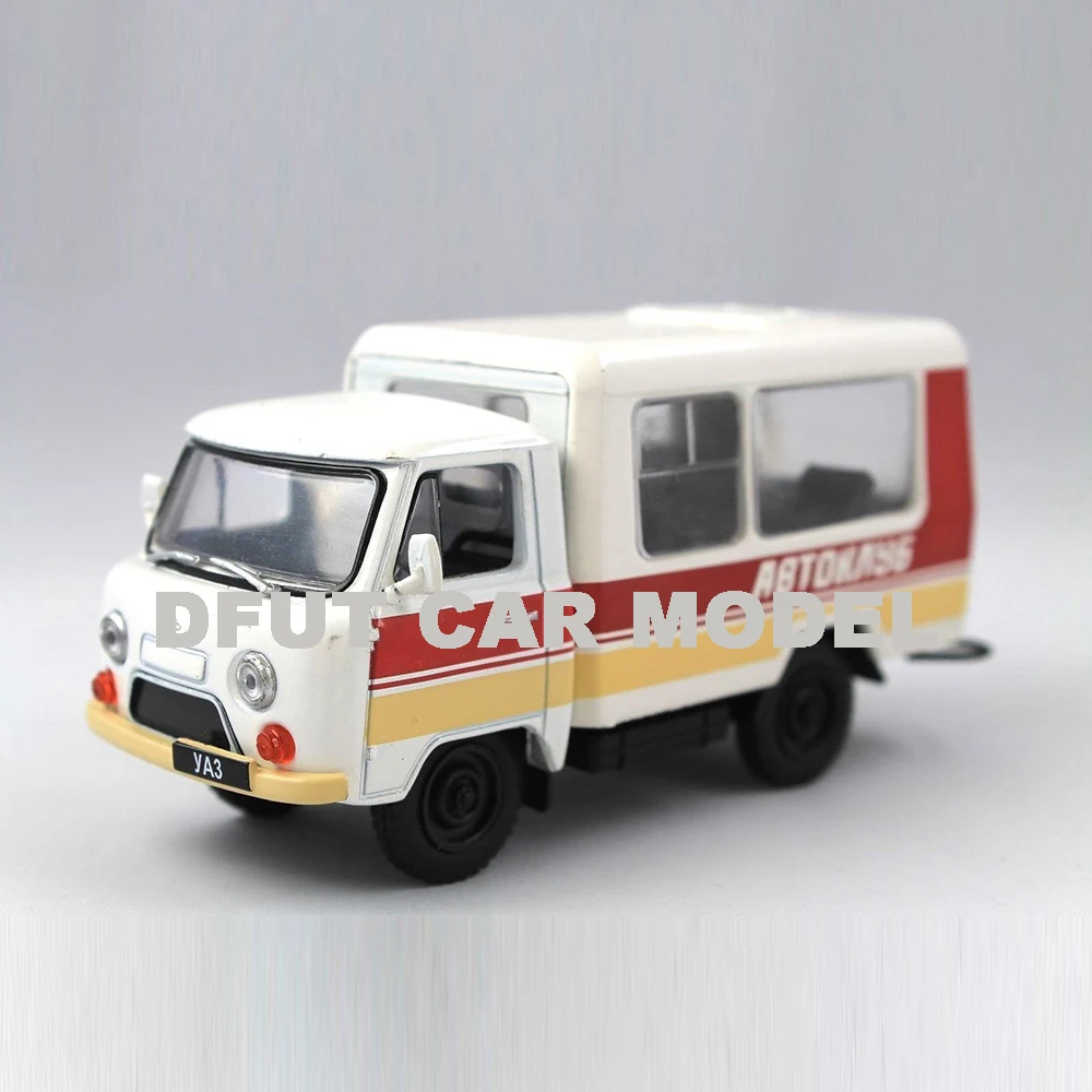 1:43 игрушка из сплава российский УАЗ T12 модель автомобиля детская Игрушечная