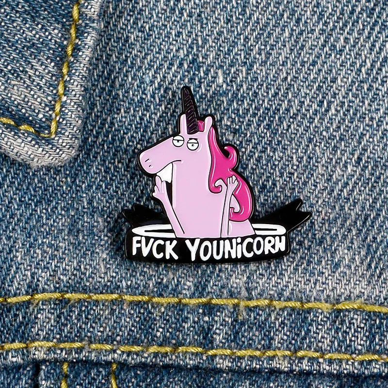 Значки с героями мультфильмов буквы YouNiCorn Броши для женщин креативные забавные