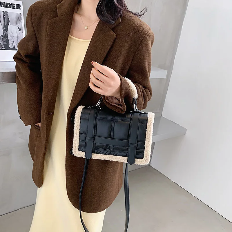 

Black New Clamshell Criss-Cross Bag Elegant Female Messenger Crossbody Bag Classic Ladie Bag Women Solid Color Shoulder Bags Sac