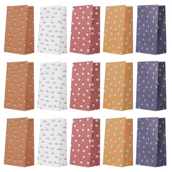 

20pcs Durable Christmas Wrapping Bags Paper Gift Bag Christmas Candy Bag for Shop
