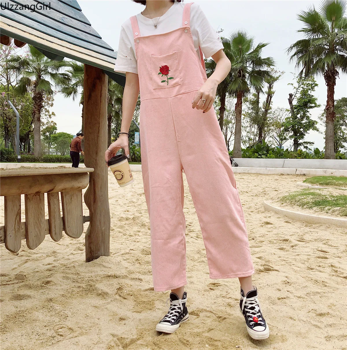 Корейские Японские Женские милые цветочные свободные прямые комбинезоны на подтяжках с вышивкой Kawaii Лолита студенческие штаны розовые черные брюки комбинезон