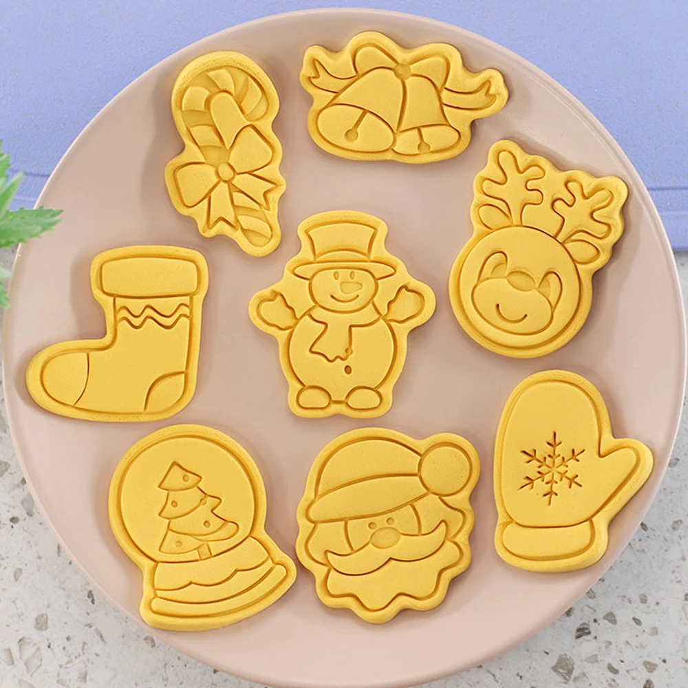 8Pcs/Set Biscuit Mold Christmas Santa Claus Elk Crystal Ball Shape Cookie Stamp Cookie Cutter Icing Fondant Cake Decoration Tool