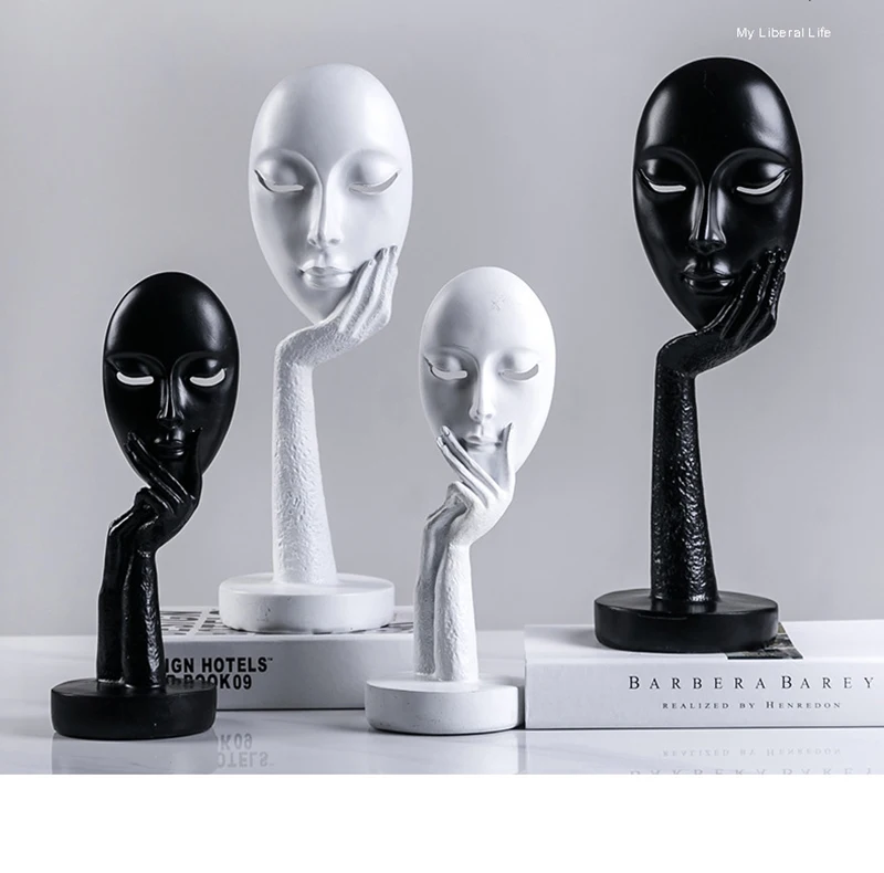 10725298805_990444668