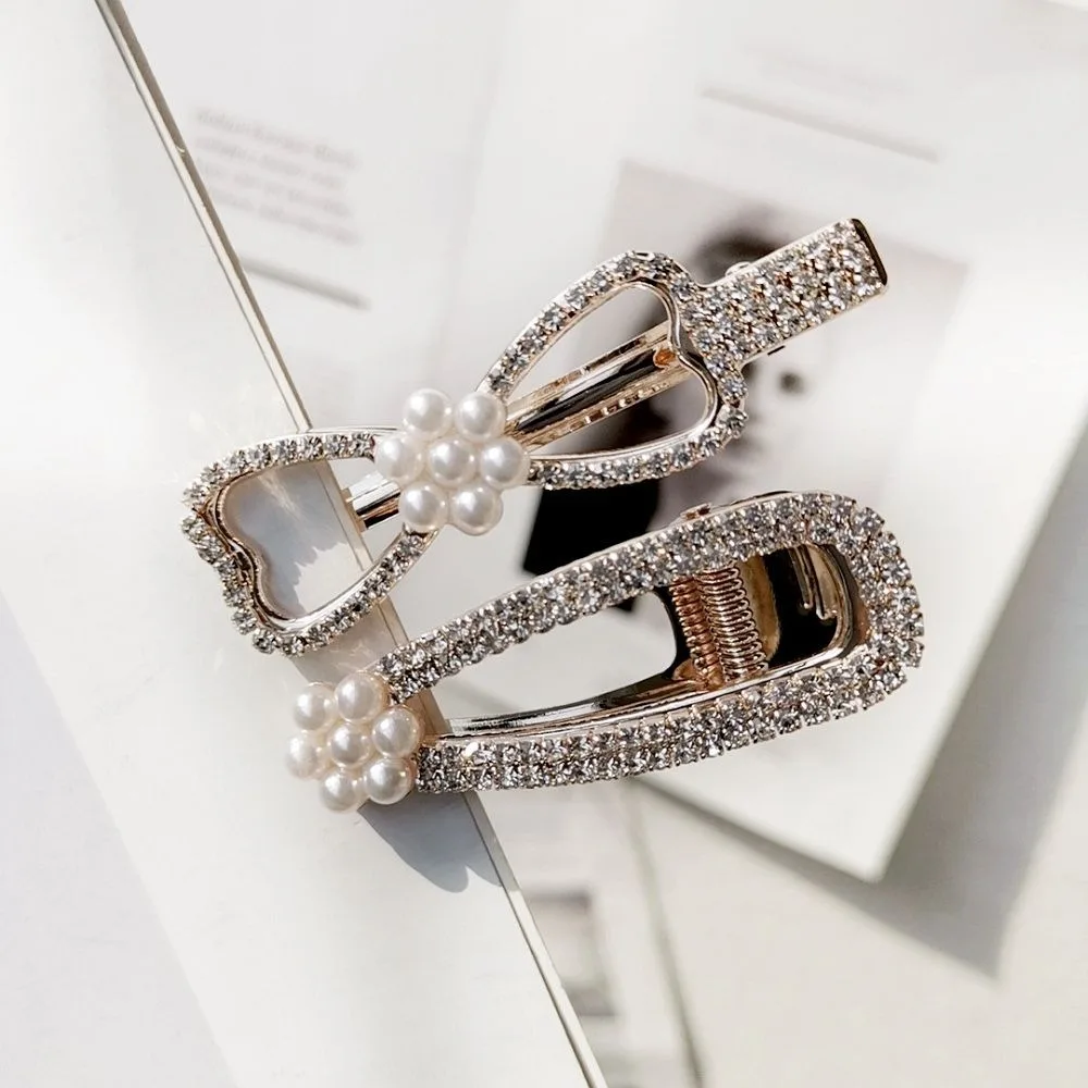 Ladies Imitation Pearl Flower Hair Clips Glitter Rhinestone Alligator Hairpins Hollow Vintage Bowknot Rabbit Ear Shape 5