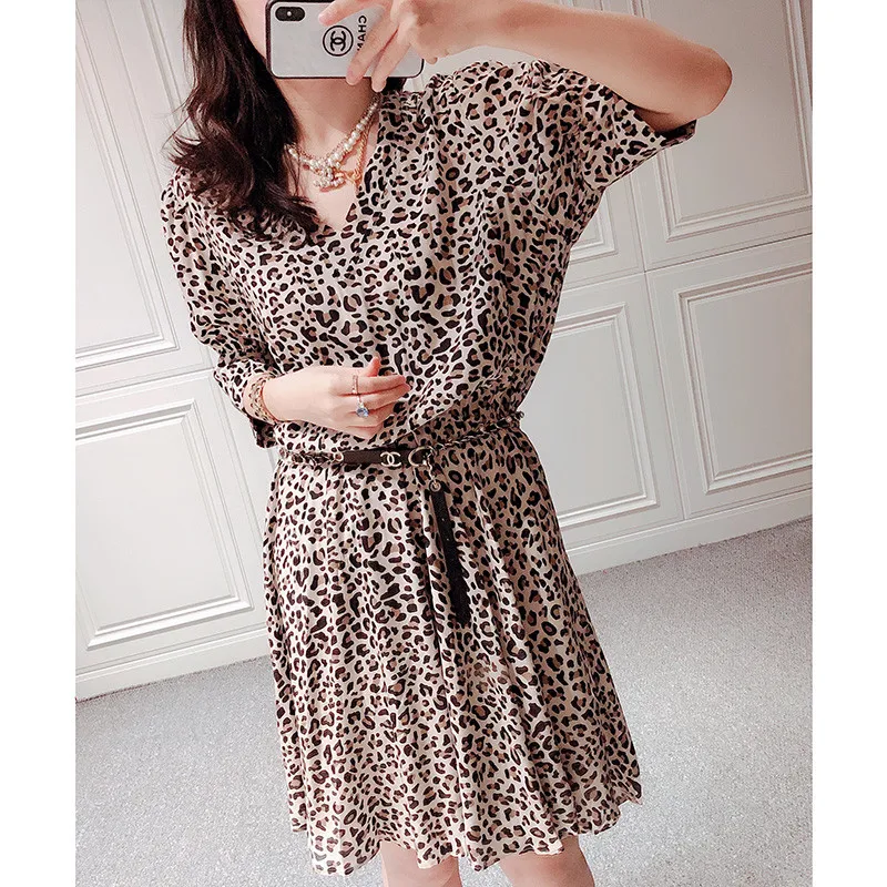 

Women's V-neck Leopard Print Mini Dress Early Spring New Classic Fashion Short Dress 2020 New