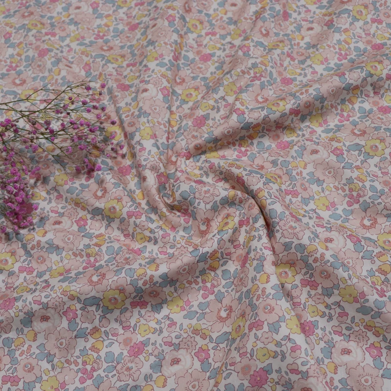 새로운 Betsy 꽃 80S Tissun 자유 코튼 포플린 원단 어린이를위한 봉제 천 드레스 스커트 DIY 인쇄 0.5M 디자이너