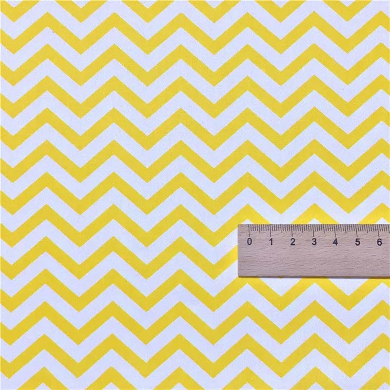 Cotton Twill Cloth Cartoon Yellow Chicken Panda Rabbit Chevron fabric for DIY Crib bedding Cushion Dess Handwork Home Decor - Цвет: yellow chevron