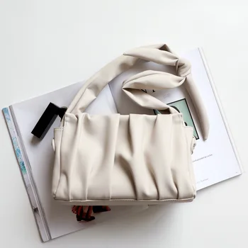 

2020 Niche Design Wide Shoulder Strap Pleated Multi-purpose Leather Square Bag Shoulder Messenger Handbag Tide Clutch