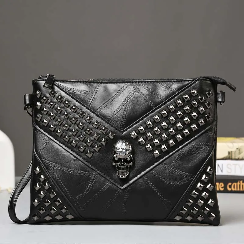 

Soft Leather Handbag Edition Men and Women Hand-Grabbed Envelope Pack One Shoulder Oblique Crossing Pack Trend Tide