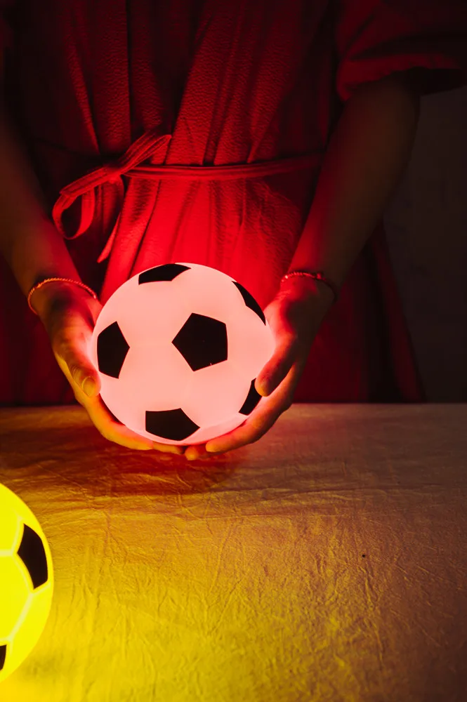 Ночной Светильник для футбола, теплый белый светодиодный перезаряжаемый Ночной светильник, силиконовый светодиодный ночной Светильник для футбола, водонепроницаемый или сжатый