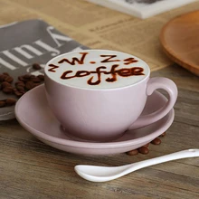 Европейская креативная керамическая кофейная чашка, подарочный набор, чайная безопасная чайная чашка с ручкой, красивые элегантные чашки для напитков, фарфоровый для эспрессо, чашки QZJ058