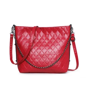 

Bag female 2020 new wave simple atmosphere handbag Korean version wild messenger bag large capacity diamond chain bag