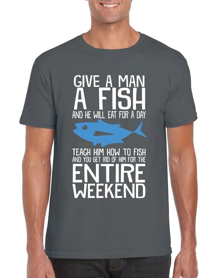 Дай человеку рыбу. .. Забавная Рыбацкая футболка в стиле ретро с круглым вырезом |