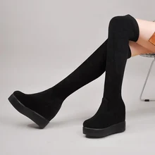 Эластичные сапоги на платформе; женские ботфорты на высоком каблуке со скрытым каблуком; черные ботфорты на платформе
