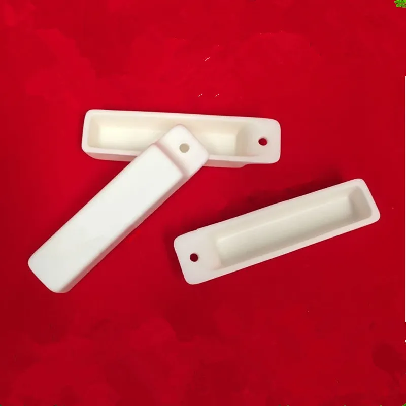 

100*24*17mm / 99.3% alumina crucible / Boat / hole in one side/ corundum crucible / Al2O3 ceramic crucible / Sintered crucible