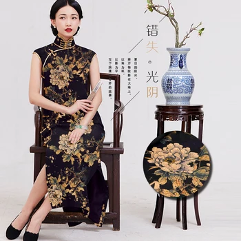 

PRINTED SILK STRETCH SATIN 118cm width 19momme Pure Silk Fabric Black Fabric With Flower Pattern