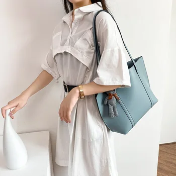 

WOMEN'S Leather Bags 2020 New Style Fashion Versatile Bag Female Mass Shoulder Bag/ Hand Bag Double-Sided tuo te bao Different S