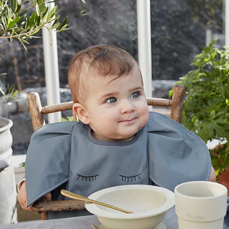 Waterproof Baby Food Eating Bibs Baby's Mess Smock for Children Feeding Cloths Sleeveless Bib with Pocket Kids Aprons New Born